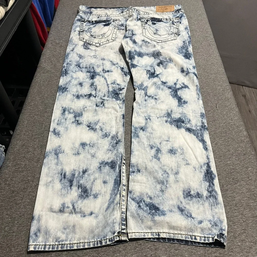True Religion Mens Section Straight Acid Wash Cloud Blue White Jeans Size 38